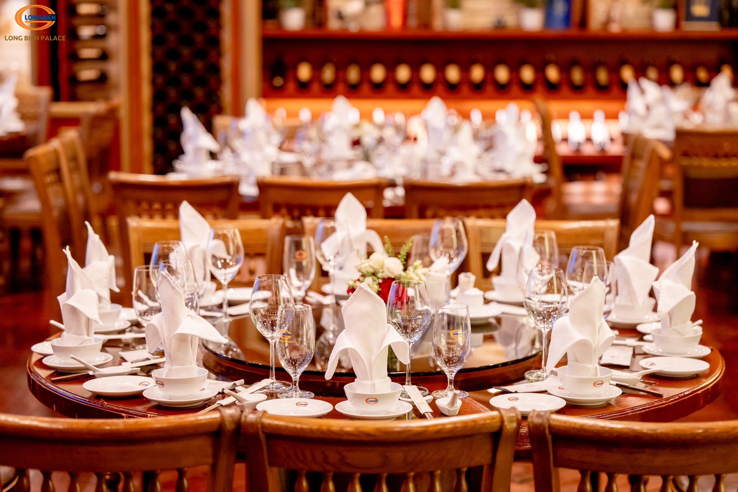 Không gian đẳng cấp - Nâng tầm sự kiện tại Hầm rượu Long Biên Wine Cellar 3 420A2299 scaled