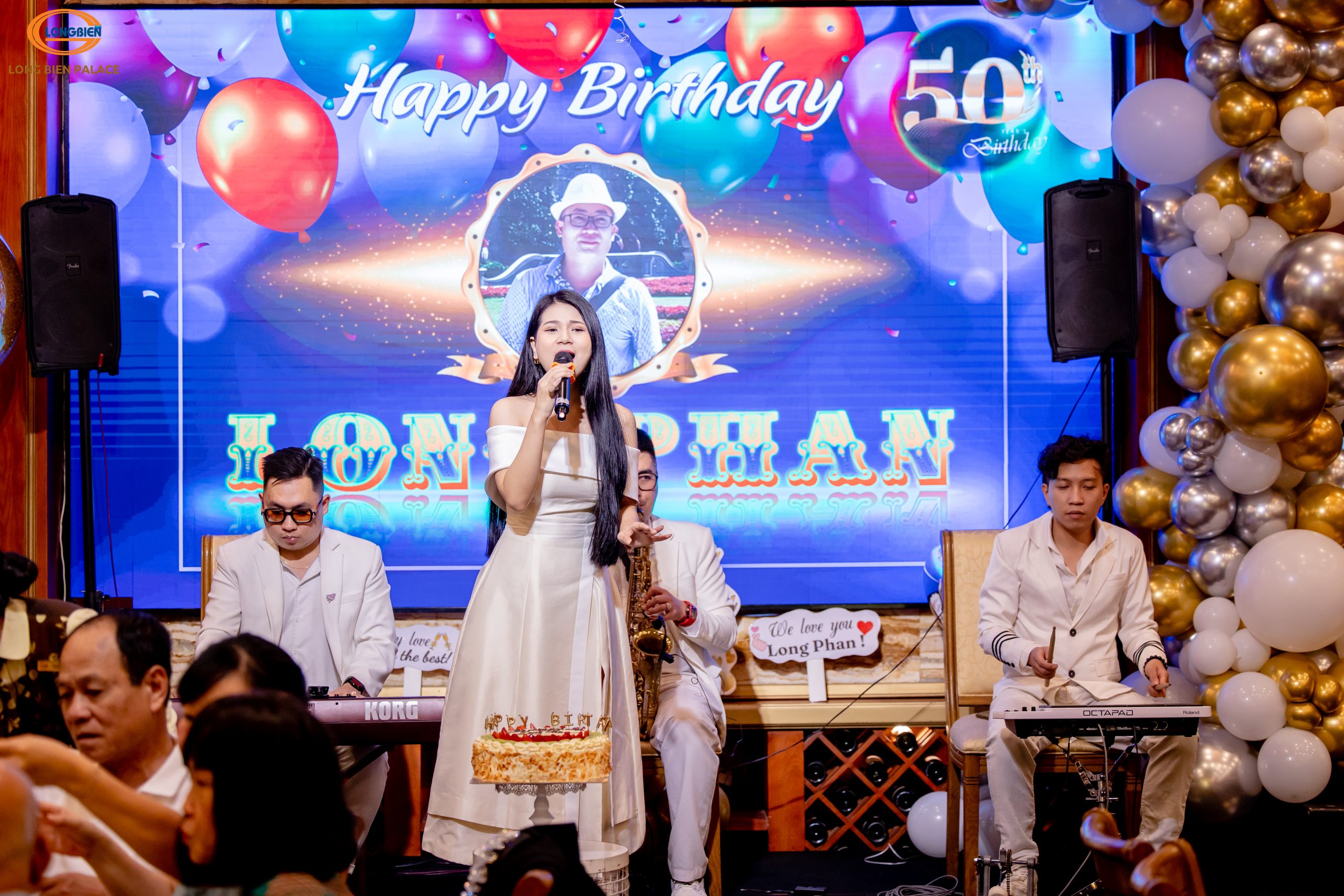 Không gian đẳng cấp - Nâng tầm sự kiện tại Hầm rượu Long Biên Wine Cellar 4 420A2395 scaled